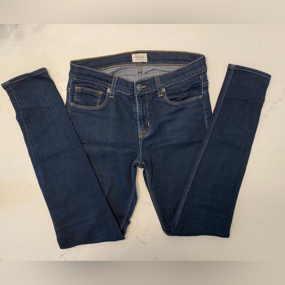 Hudson EUC skinny jeans with stretch size small